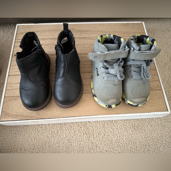 Lot of 6 Baby/Toddler Shoes - Size 6 - Picture 6 of 7